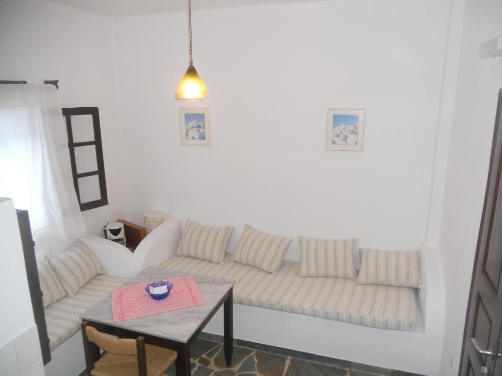 Villa Ostria Kamári Habitación foto