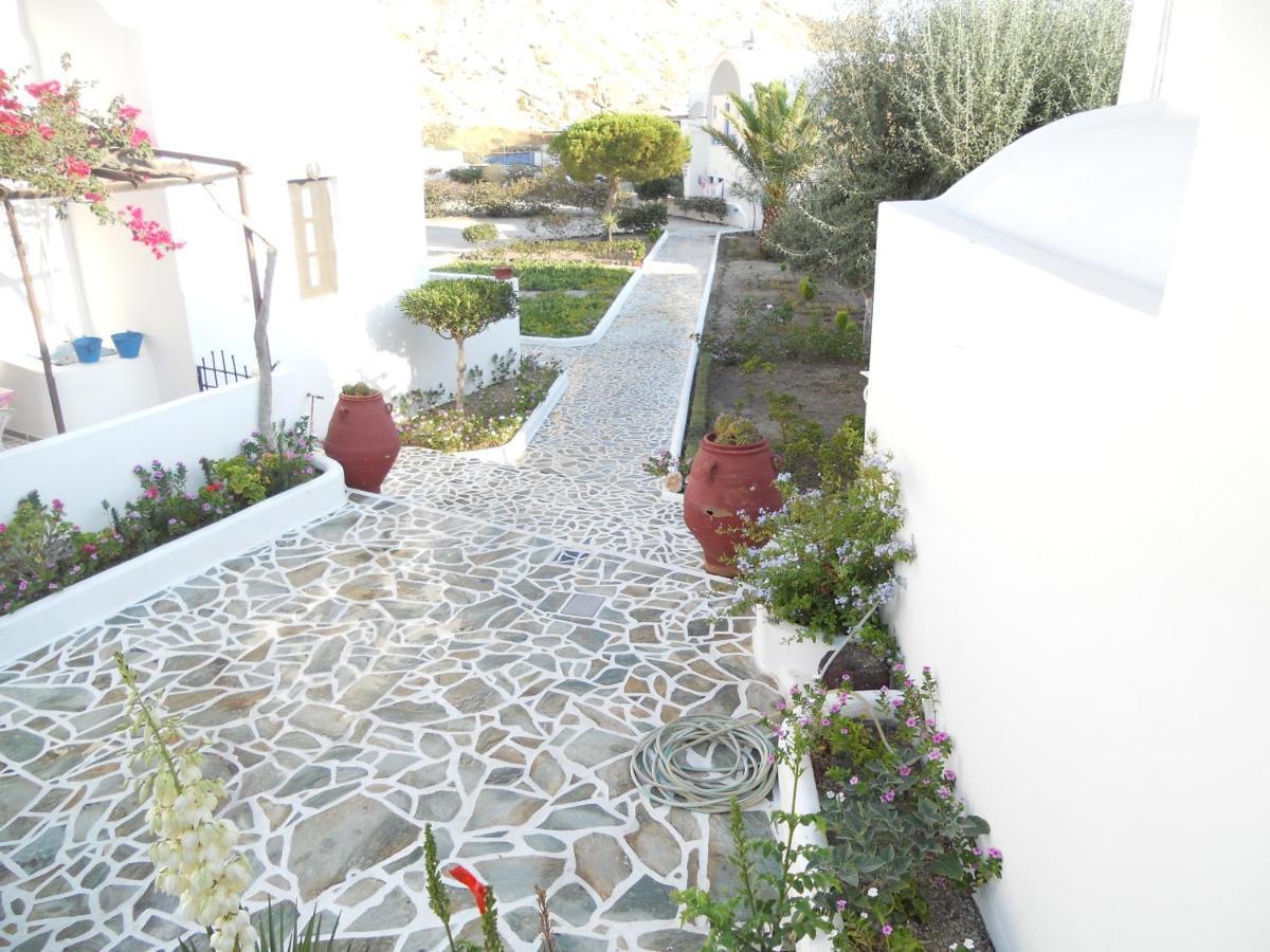 Villa Ostria Kamári Exterior foto